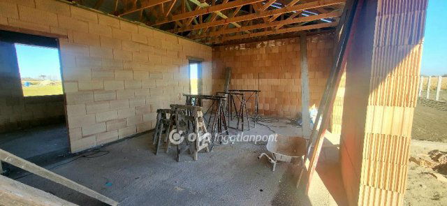 Eladó ikerház, Dunaszegen 178.09 M Ft, 5 szobás