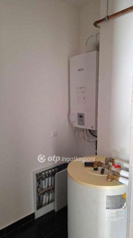 Eladó téglalakás, Szolnokon 81.434 M Ft, 2+1 szobás