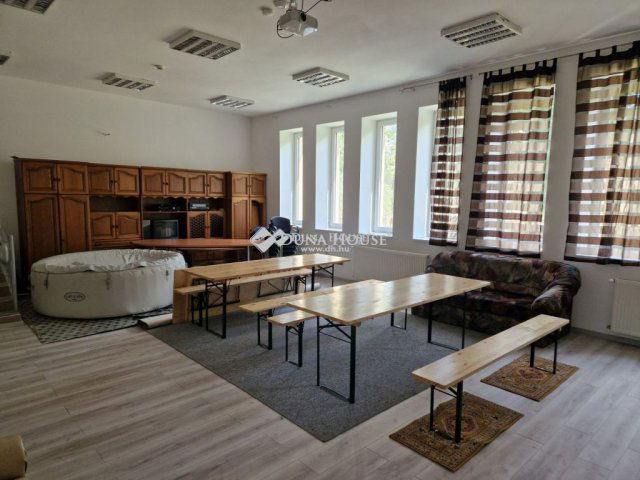 Kiadó családi ház, albérlet, Kiskunfélegyházán 800 E Ft / hó