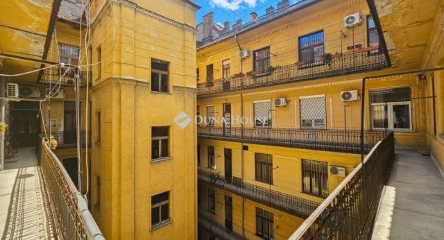 Eladó téglalakás, Budapesten, IX. kerületben 84.9 M Ft, 2 szobás
