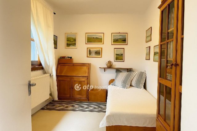 Eladó családi ház, Érden 150 M Ft, 4 szobás