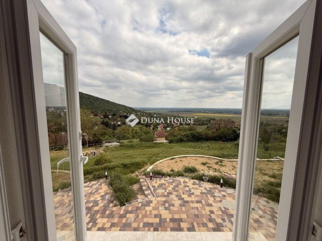 Eladó nyaraló, Harkányban 49.9 M Ft, 2 szobás