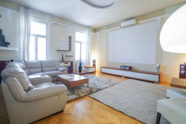 Eladó téglalakás, Budapesten, VII. kerületben, Erzsébet körúton