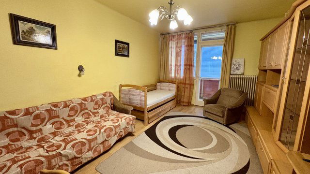 Kiadó téglalakás, albérlet, Debrecenben 180 E Ft / hó, 2 szobás
