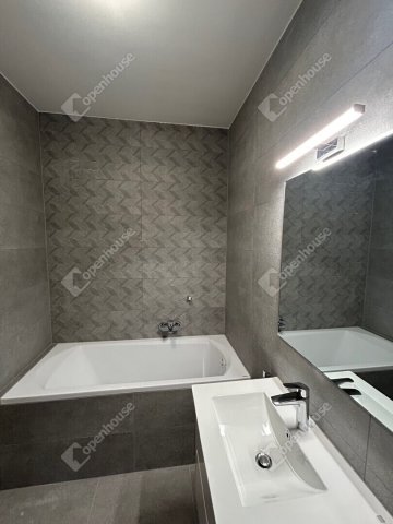 Kiadó téglalakás, albérlet, Győrött 304 E Ft / hó, 3 szobás