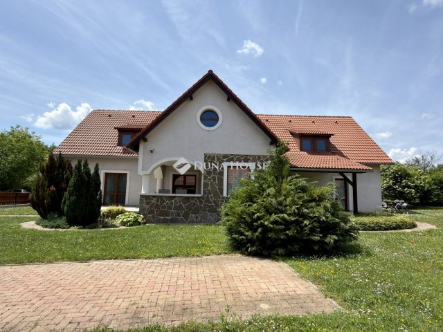 Eladó családi ház, Vászolyon 249.9 M Ft, 4 szobás