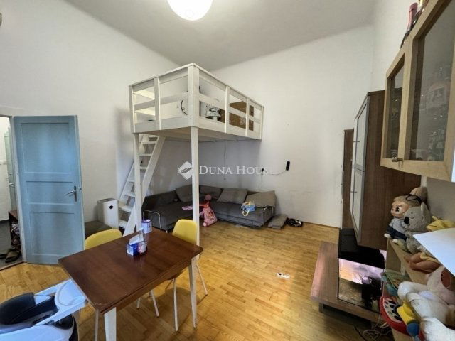 Eladó téglalakás, Budapesten, IX. kerületben 86 M Ft, 3 szobás