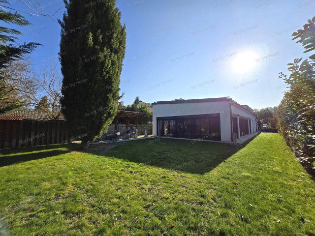 Kiadó iroda, Budapesten, III. kerületben, Királyok útján