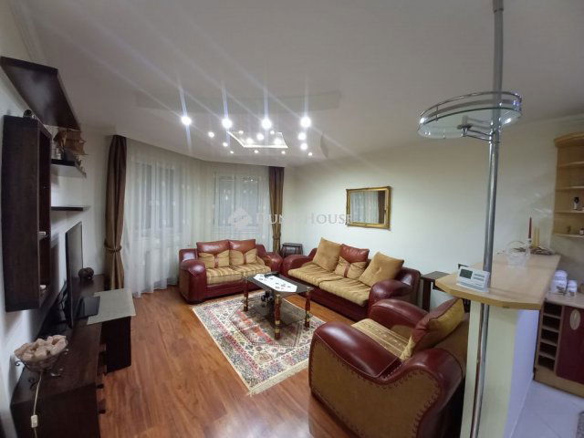 Eladó téglalakás, Szolnokon 72.2 M Ft, 3 szobás