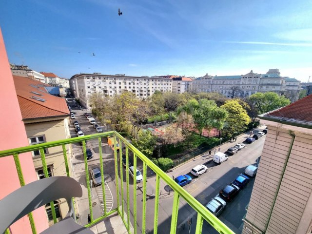 Kiadó téglalakás, albérlet, V. kerületben, Honvéd utcában