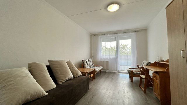 Kiadó panellakás, albérlet, Debrecenben 180 E Ft / hó, 2 szobás
