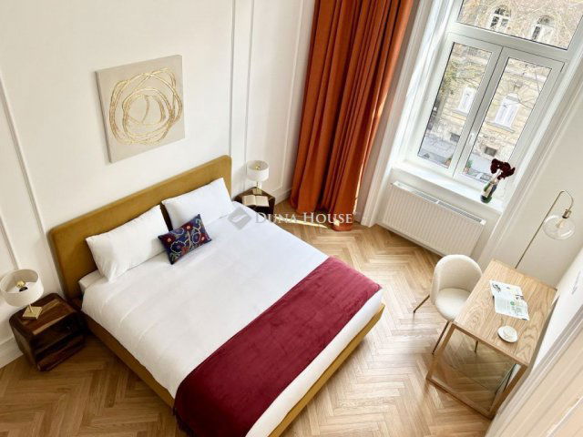 Eladó téglalakás, Budapesten, VI. kerületben 199 M Ft, 3 szobás