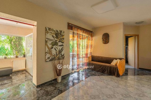 Eladó családi ház, Gárdonyban 134 M Ft, 6 szobás