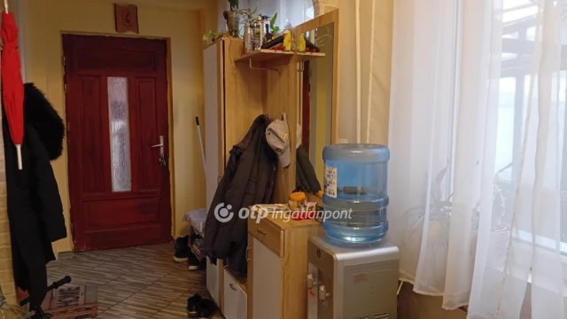 Eladó családi ház, Szegeden 99 M Ft, 4 szobás