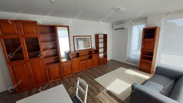 Kiadó téglalakás, albérlet, Tatabányán 250 E Ft / hó