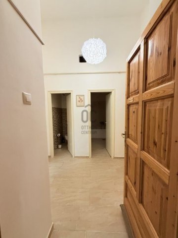 Eladó téglalakás, Budapesten, V. kerületben 72 M Ft, 2 szobás