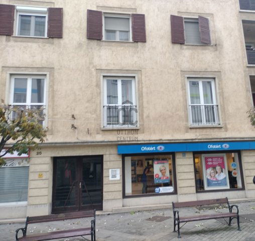 Eladó téglalakás, Győrött 69.49 M Ft, 2 szobás