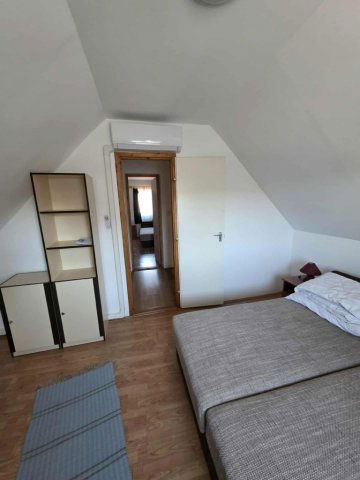 Eladó családi ház, Abaligeten 35.9 M Ft, 1+2 szobás