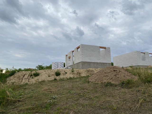 Eladó családi ház, Mogyoródon 84.9 M Ft, 4 szobás