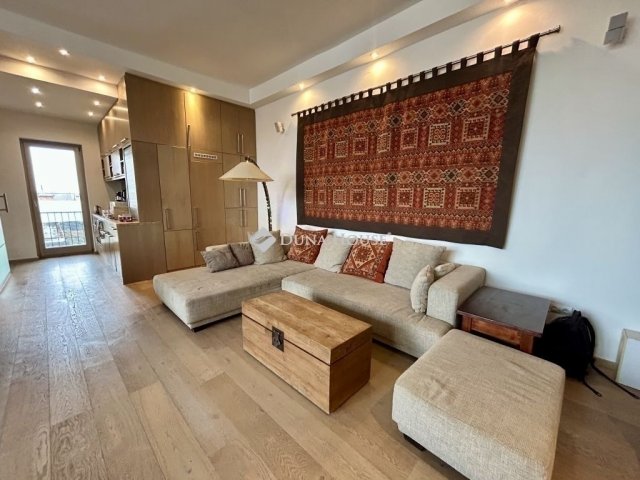 Eladó téglalakás, Budapesten, X. kerületben 169 M Ft, 3 szobás