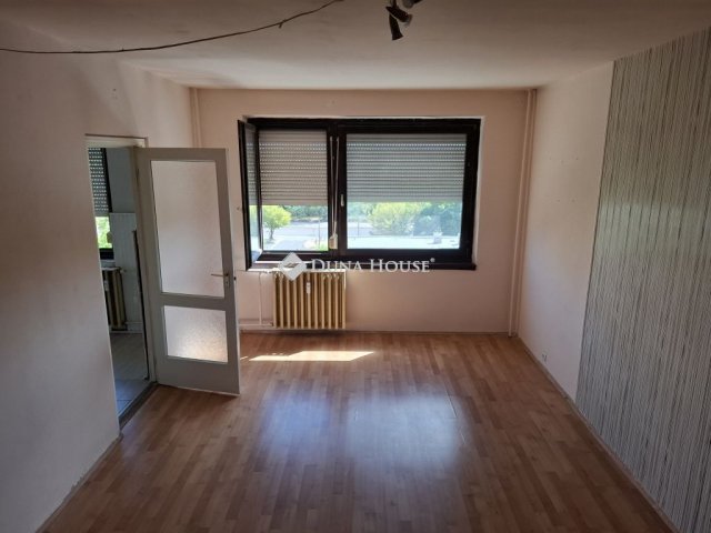 Kiadó panellakás, albérlet, Budapesten, IV. kerületben, 1 szobás