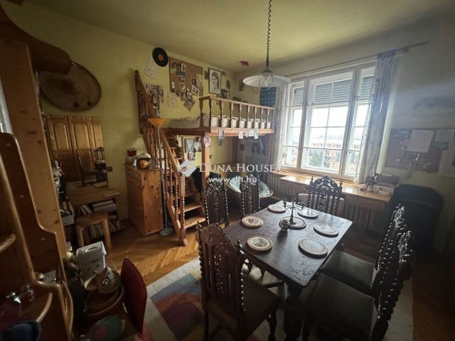 Eladó téglalakás, Debrecenben 98 M Ft, 3 szobás