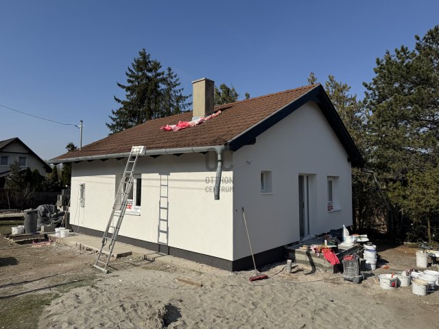 Eladó családi ház, Veresegyházon 82.9 M Ft, 2 szobás