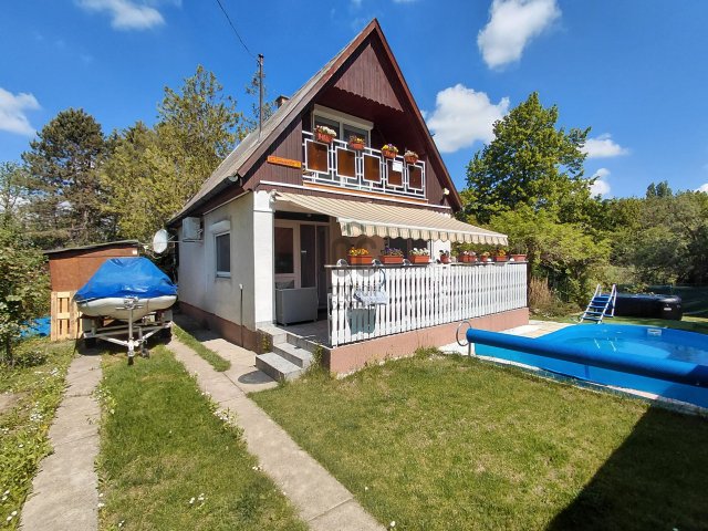 Eladó nyaraló, Ráckevén 52.9 M Ft, 2 szobás