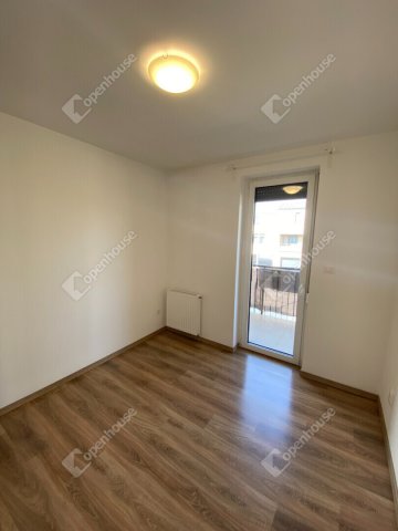 Eladó téglalakás, Mosonmagyaróváron 76 M Ft, 3 szobás