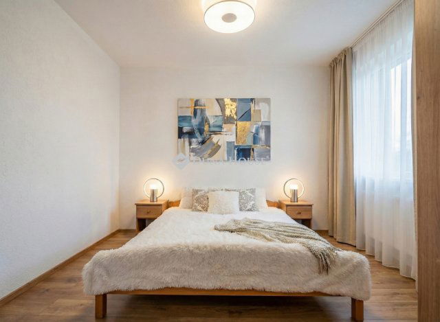 Eladó családi ház, Monoron 85.9 M Ft, 4 szobás