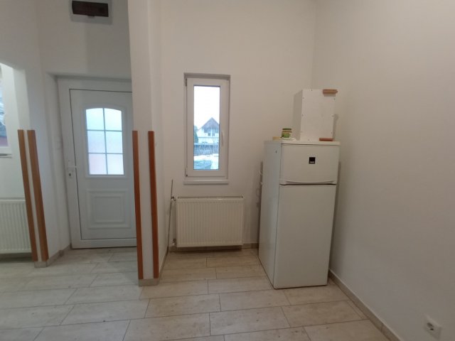 Kiadó családi ház, albérlet, XVI. kerületben, Attila utcában