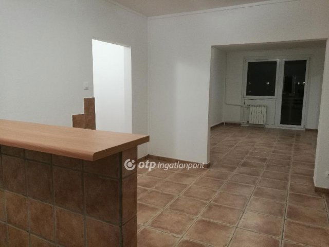 Eladó panellakás, Budapesten, X. kerületben 75.9 M Ft, 2+2 szobás