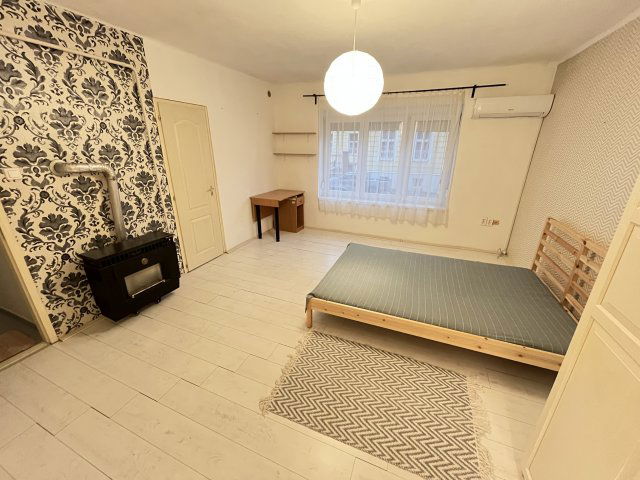 Kiadó téglalakás, albérlet, Kaposváron, Somssich Pál utcában