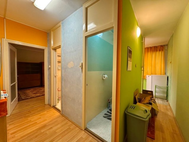 Eladó panellakás, Pécsett, Dóra utcában 43.9 M Ft, 2 szobás