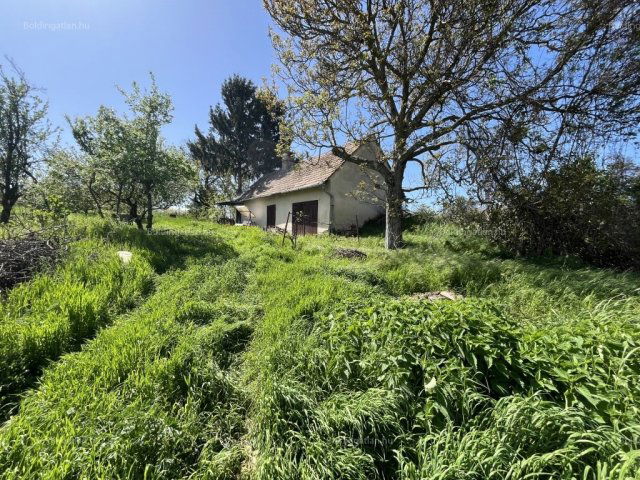 Eladó nyaraló, Kéthelyen 11.8 M Ft, 2 szobás