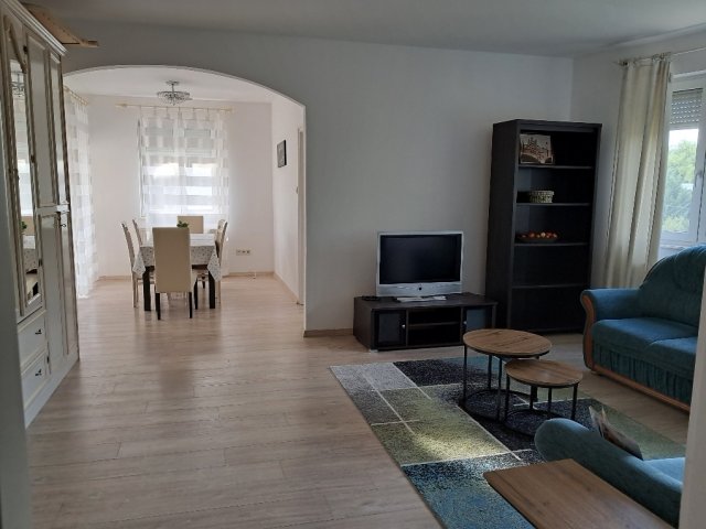 Kiadó téglalakás, albérlet, Debrecenben 500 E Ft / hó, 4 szobás