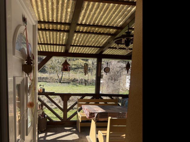 Eladó családi ház, Pécsett 49.9 M Ft, 2 szobás