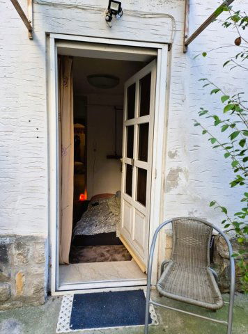 Eladó téglalakás, XI. kerületben, Károli Gáspár téren