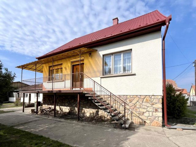 Eladó családi ház, Nagykátán 69 M Ft, 6 szobás