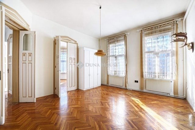 Eladó téglalakás, Budapesten, I. kerületben 230 M Ft, 5 szobás