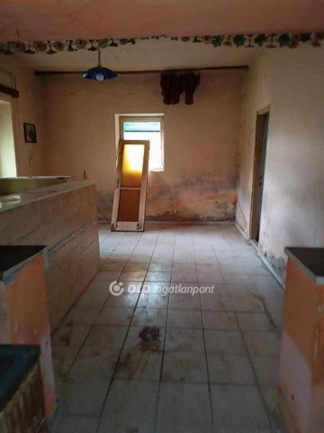 Eladó családi ház, Hajdúnánáson 9.8 M Ft, 1+1 szobás