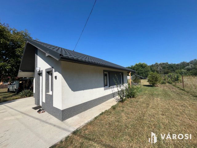 Eladó családi ház, Debrecenben 32.9 M Ft, 2 szobás