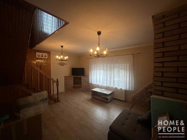 Eladó családi ház, Újszentivánon 98.999 M Ft, 4 szobás