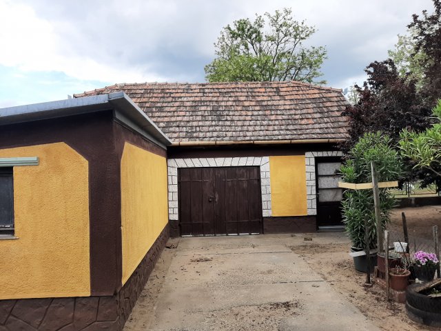Eladó családi ház, Kerekegyházán 48.5 M Ft, 2 szobás