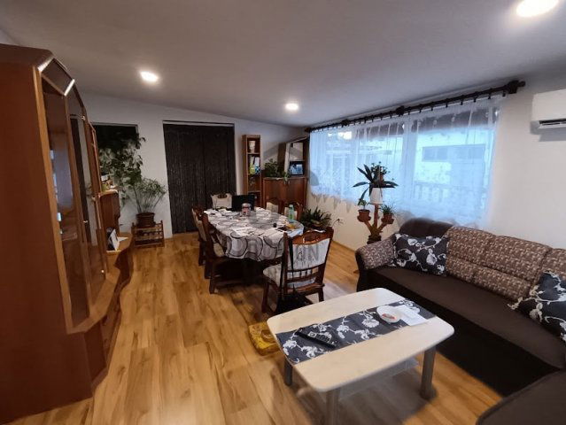 Eladó családi ház, Dunaföldváron 48.7 M Ft, 3 szobás