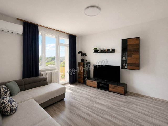 Eladó panellakás, Tatabányán 38.99 M Ft, 2 szobás