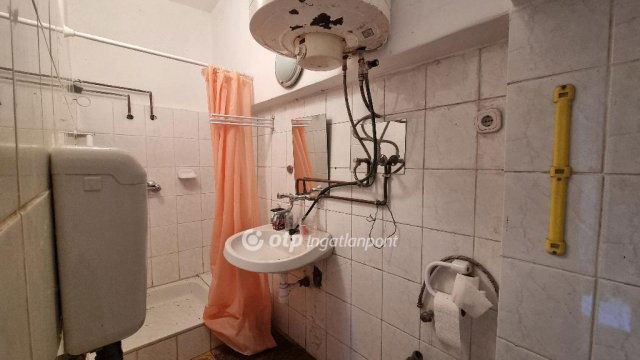 Eladó családi ház, Albertirsán 43 M Ft, 3 szobás