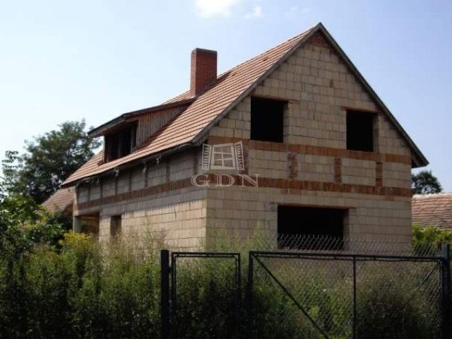 Eladó családi ház, Sávolyon 29.9 M Ft, 4 szobás