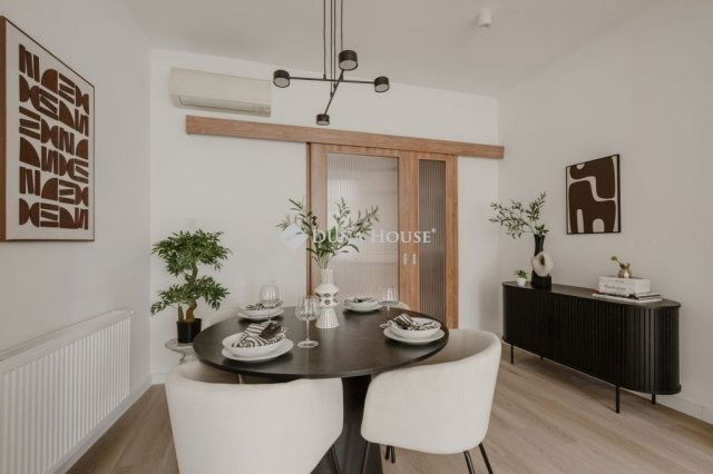 Eladó téglalakás, Budapesten, V. kerületben 279.9 M Ft, 4 szobás