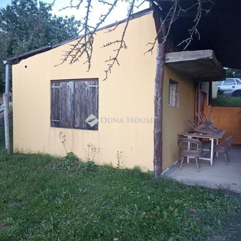 Eladó családi ház, Zalaegerszegen 14.9 M Ft, 1 szobás